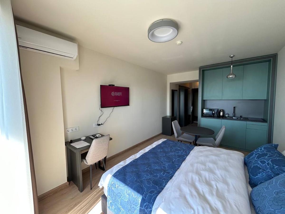 Студия С Потрясающим Видом На Море В Orbi Beach Tower Batumi Ngoại thất bức ảnh
