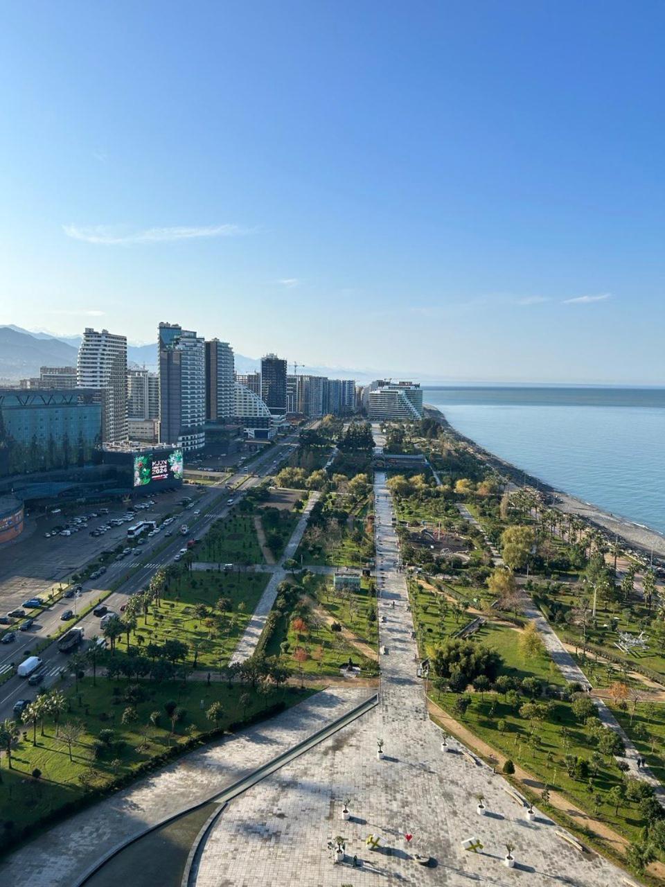 Студия С Потрясающим Видом На Море В Orbi Beach Tower Batumi Ngoại thất bức ảnh