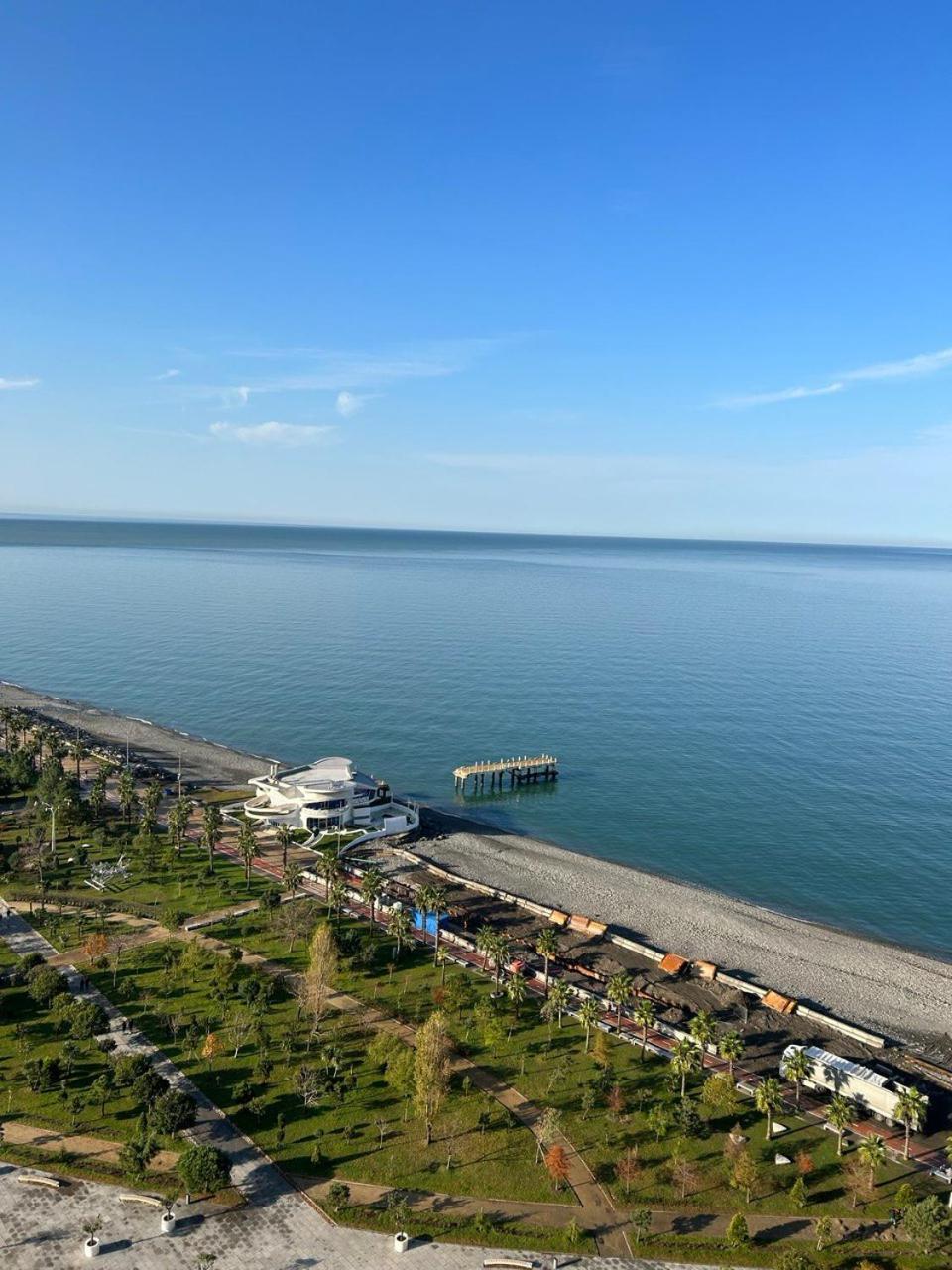 Студия С Потрясающим Видом На Море В Orbi Beach Tower Batumi Ngoại thất bức ảnh
